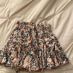 Selfie Leslie Flounce Mini Skirt Pink leopard
